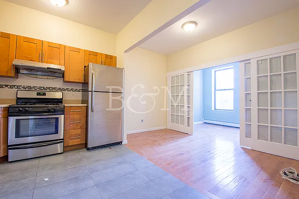 Rented by Brick&Mortar | media 62