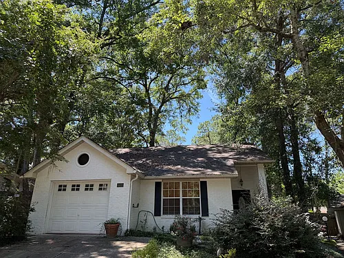 4472 Bay Shore Cir Photo 1