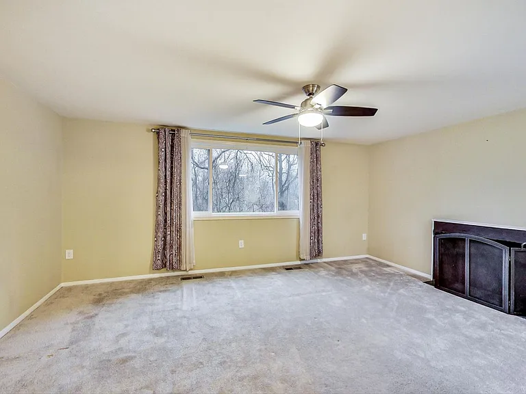 6510 Overheart Ln — Photo 10