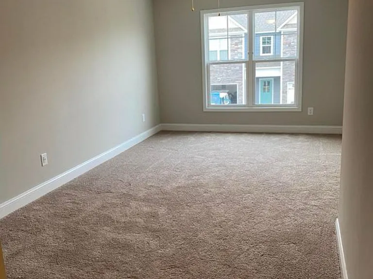304 S Stingray Ln — Photo 6