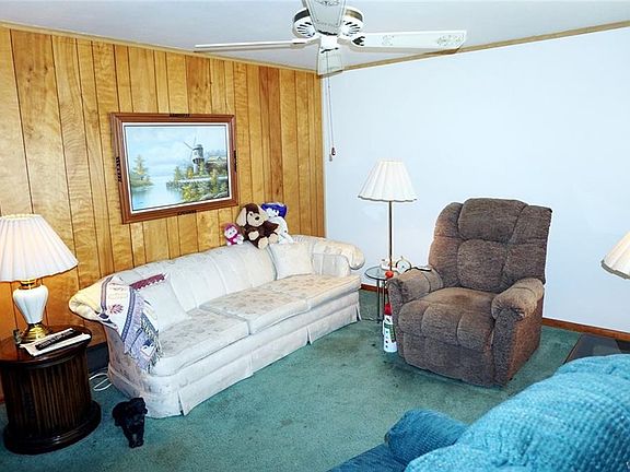 4th image of 51 Avondale Pl