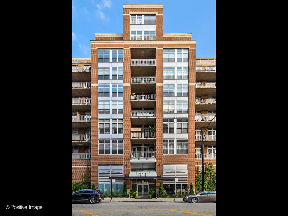 111 S Morgan St #801