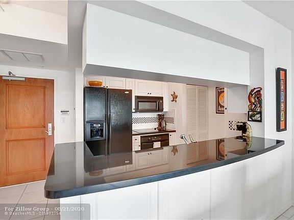 4th image of 347 N New River Dr E APT 806