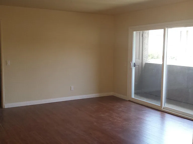 2228 Garnet Ave #4 — Photo 1