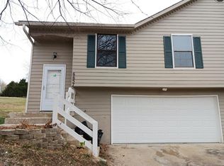 6657 Park St, Shawnee, KS 66216
