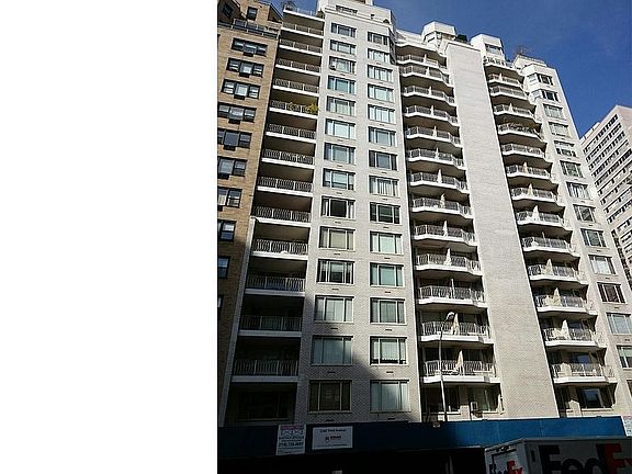 5th image of 1160 3rd Ave APT 9B