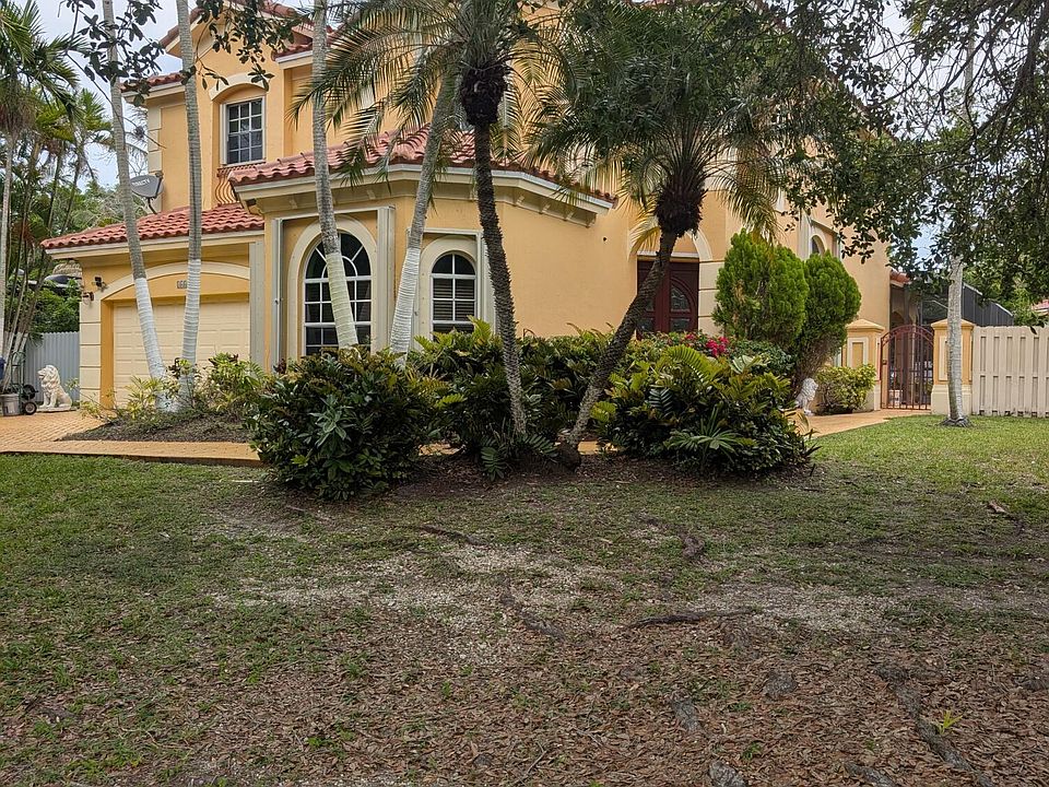 1st image of 16435 SW 89th Avenue