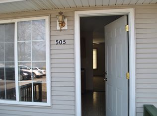 505 S Elm St, Cameron, MO 64429