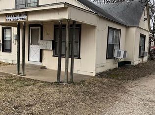 1810 Hunt St APT 4, Commerce, TX 75428