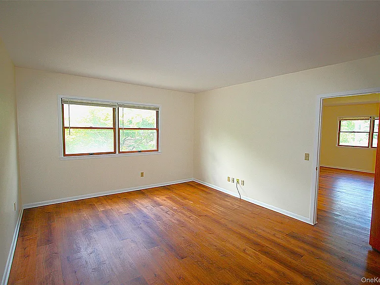 3115 Albany Post Rd #2 — Photo 7