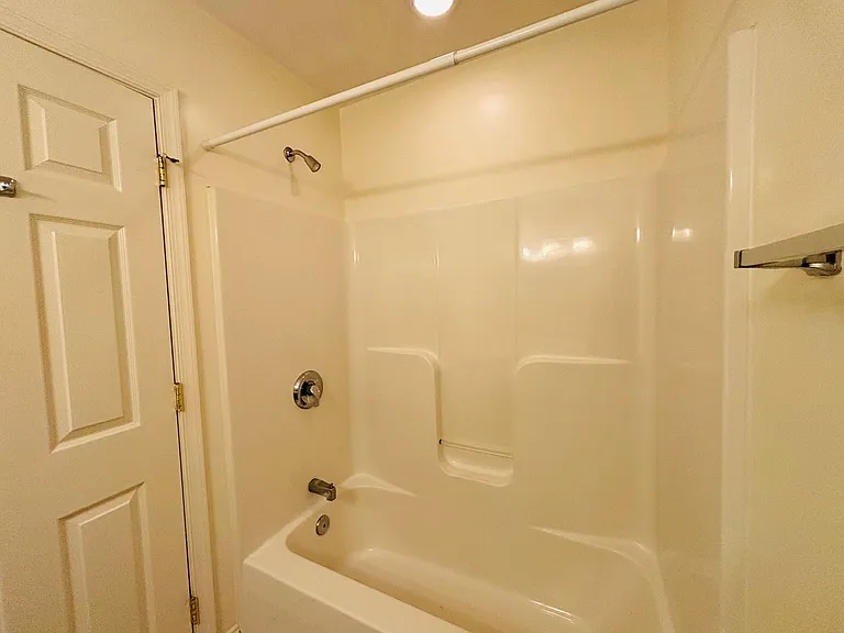 795 Collins St — Photo 14