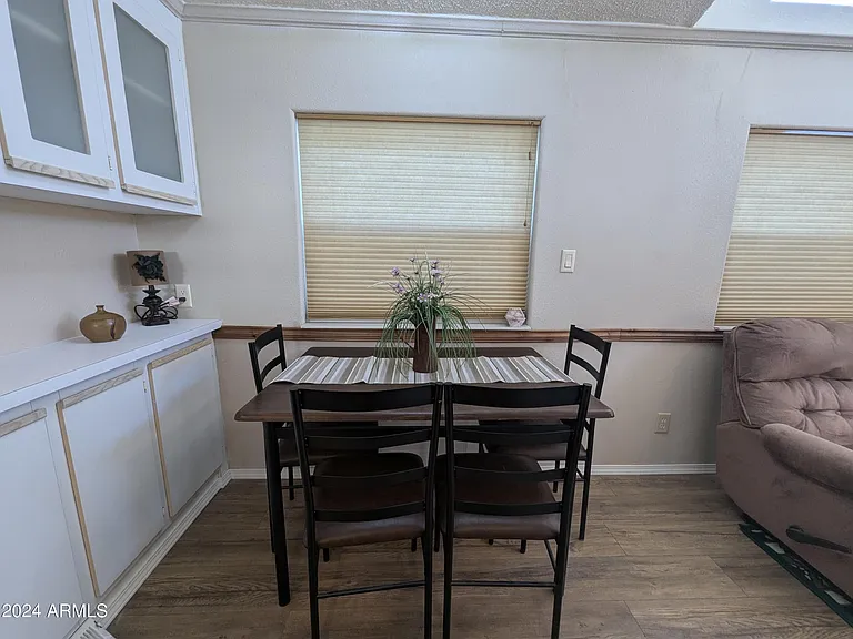 215 E Palo Verde Ln — Photo 7