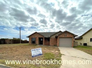 2107 San Miguel Ct, Portales, NM 88130