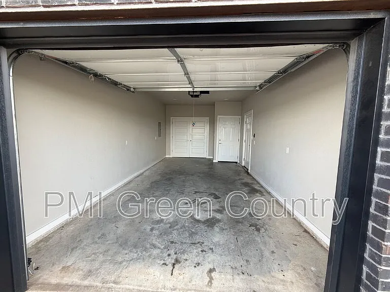 13527 S Mingo Rd #4 — Photo 9