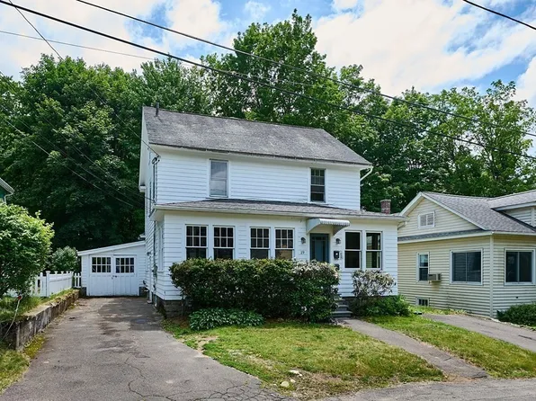 19 Powell St, Northampton, MA 01062