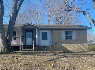 811 E Hall St, Dawson Springs, KY 42408