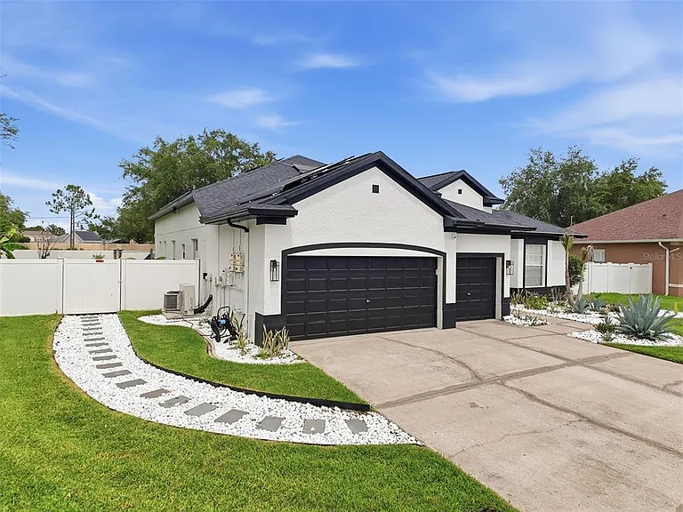 23051 Eagles Watch Dr — Photo 66