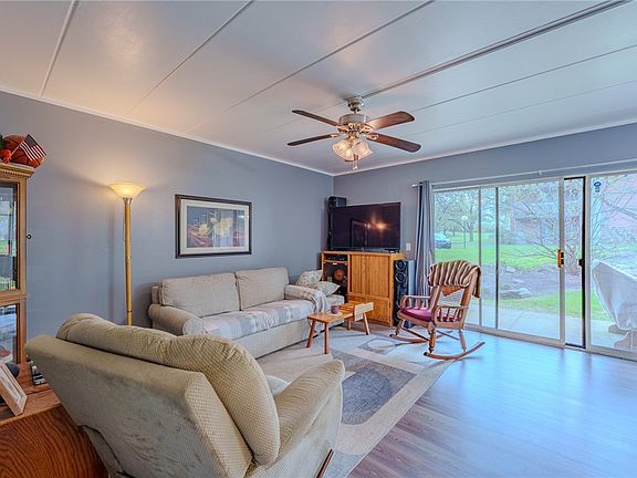 4th image of 1024 Hidden Landing Trl APT A
