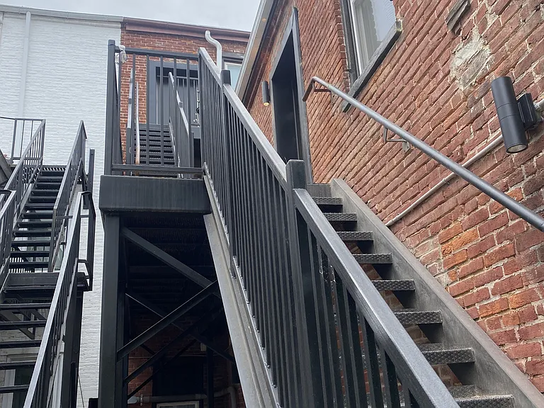 11 E Walnut St #3 — Photo 14