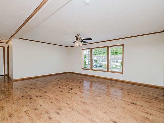 5th image of 53 Linsay Dr