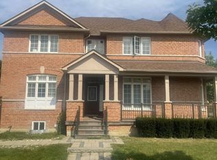 2 Lichen Ct, Vaughan, ON L4H2P9