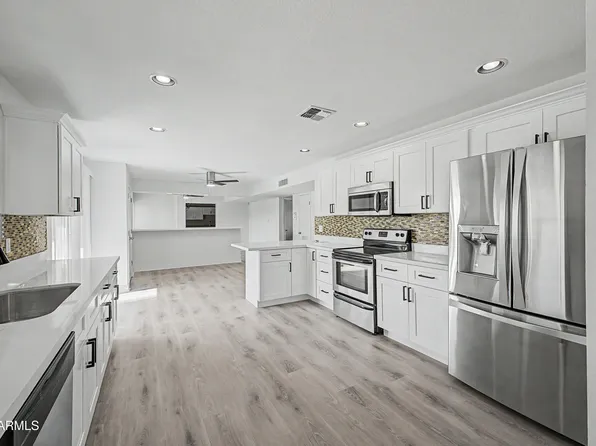 508 E SAGEBRUSH Street, Litchfield Park, AZ 85340
