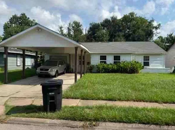 5719 Belcrest St, Houston, TX 77033