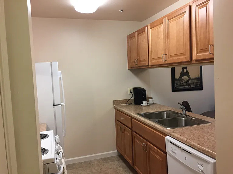 Forest Glen Senior Apartments 62+ — Photo 29
