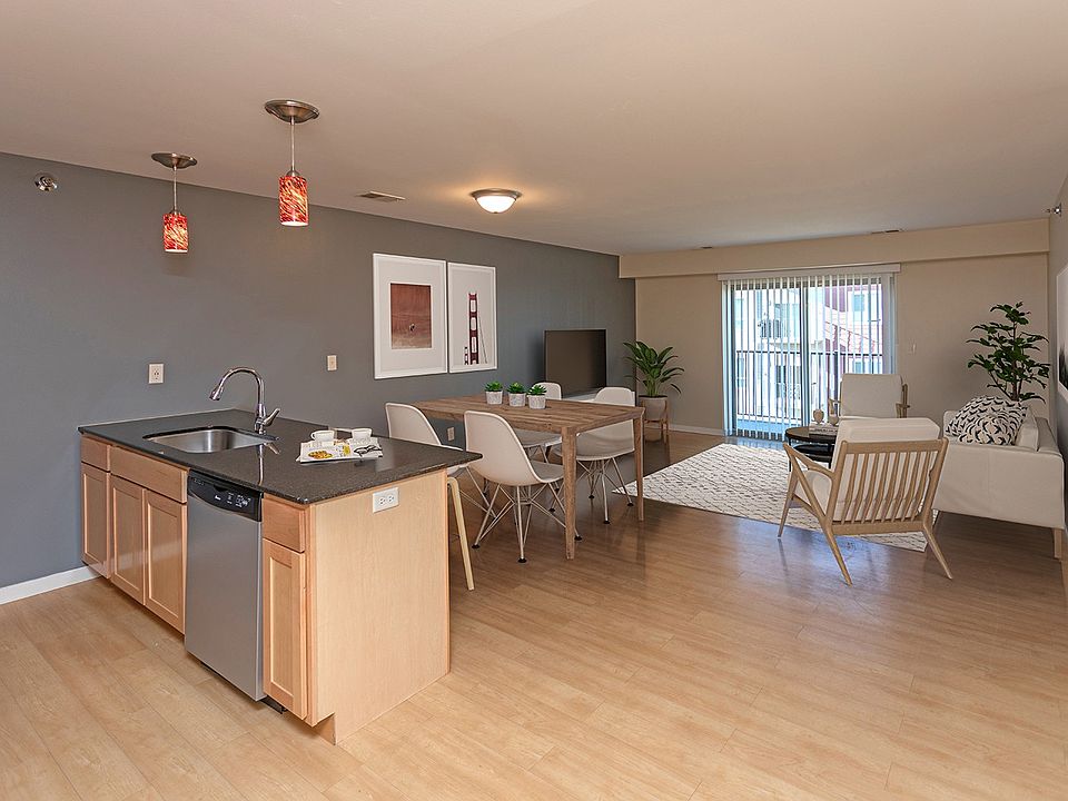 3450 Ruemmele Rd 212, Grand Forks, ND 58201 Zillow