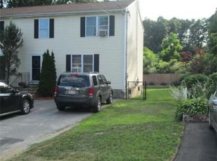 15 Onset St, Worcester, MA 01604