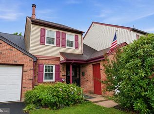 83 Andover Dr, Langhorne, PA 19047