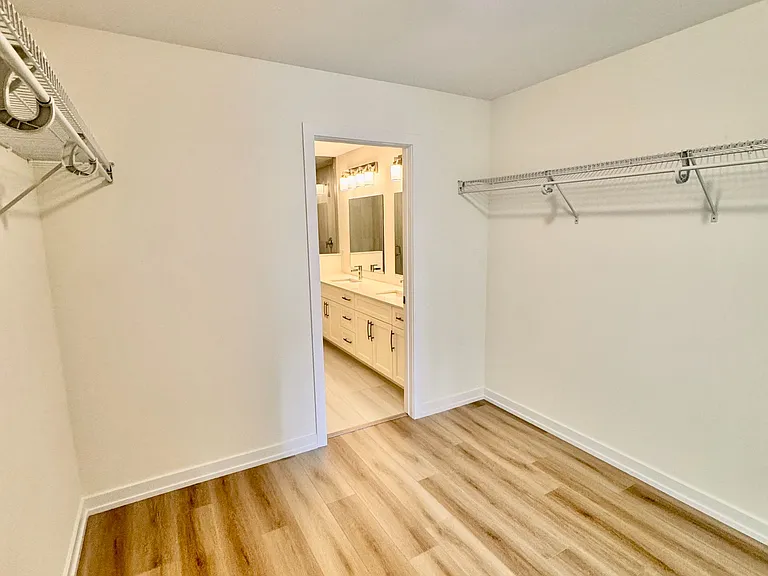 86 Valley Trail Pl — Photo 16