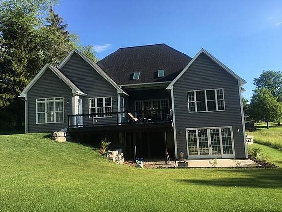 4th image of 240 Scenic Dr