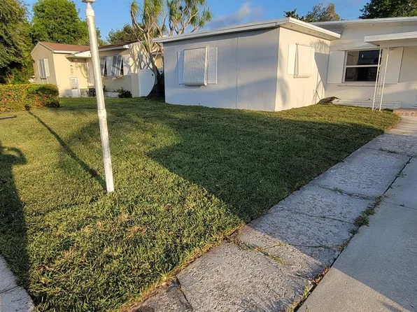 142 SE 4th Ave, Boynton Beach, FL 33435