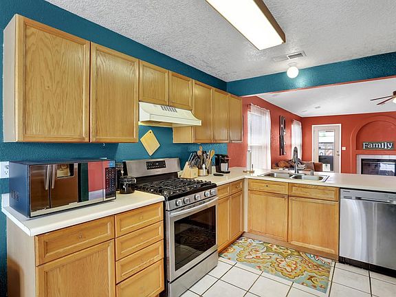 Kitchen_2