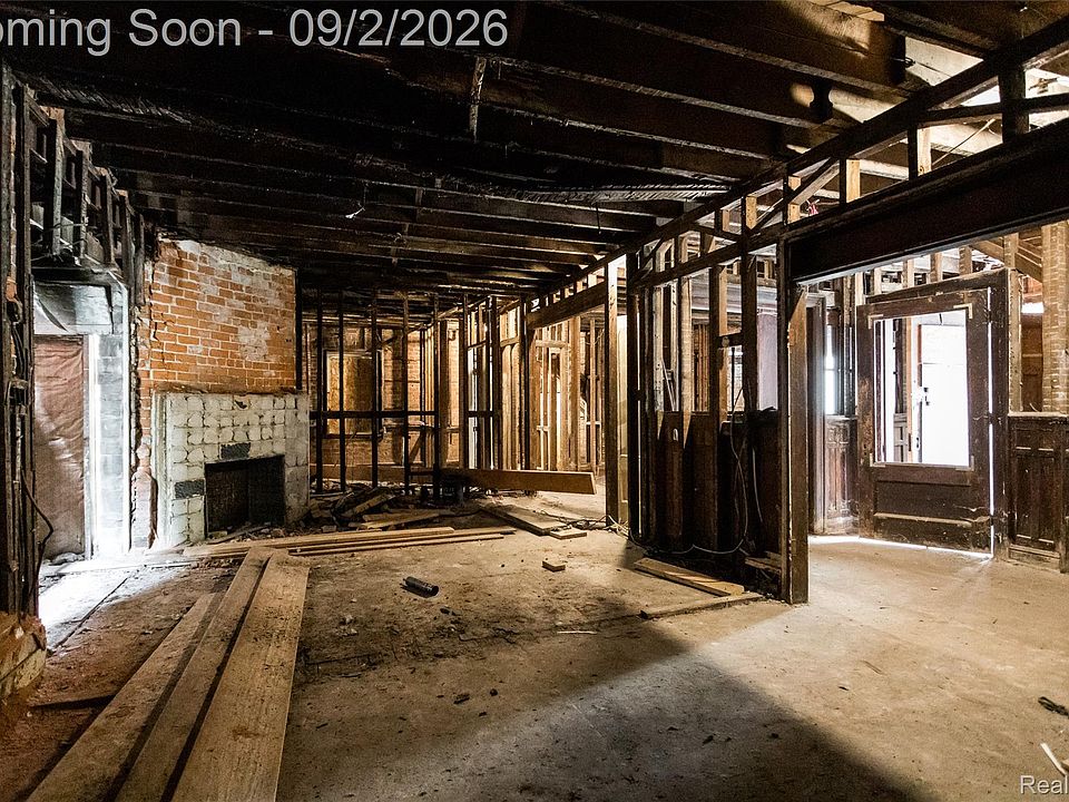 1574 Cadillac, photo 6