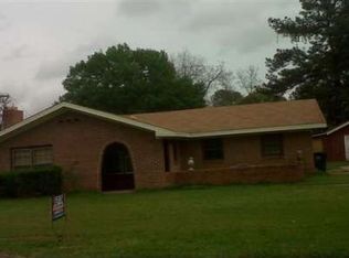308 Laverne Dr, Warner Robins, GA 31088