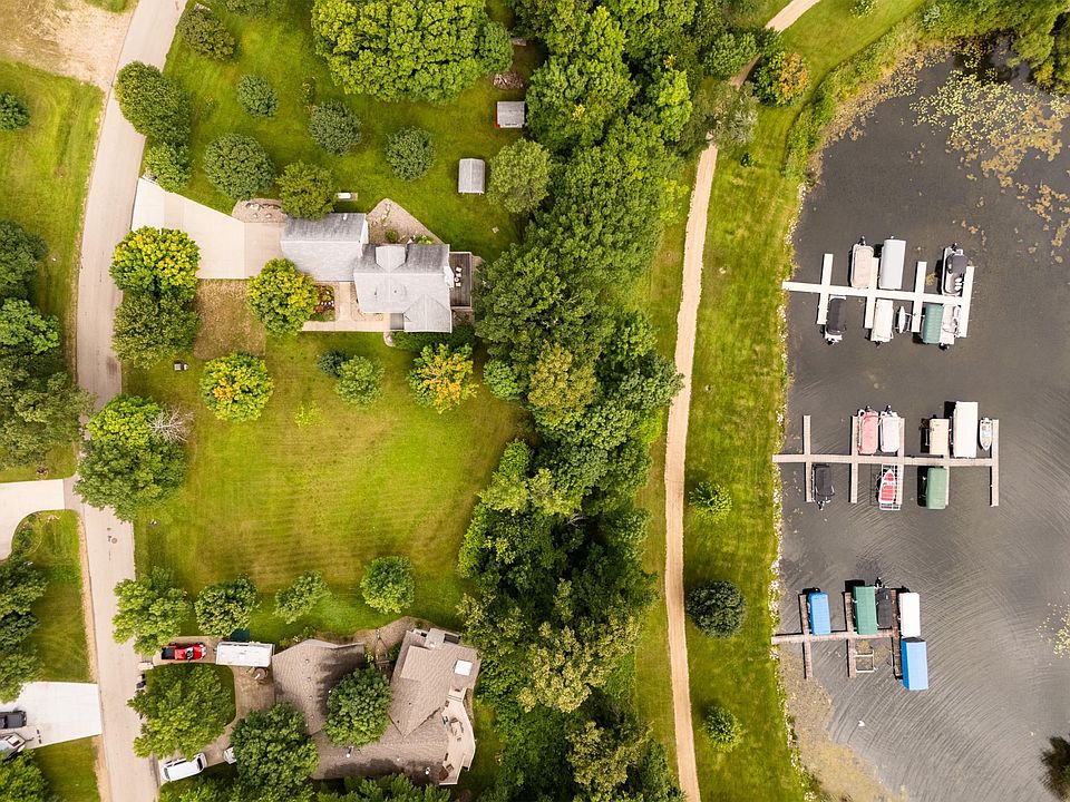 1st image of 2 Breezy Cir NW