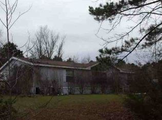 123 Acr 1100, Palestine, TX 75801