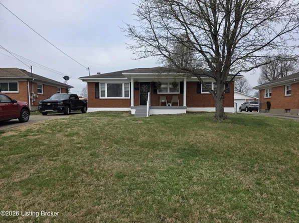 4908 Swaps Ln, Louisville, KY 40216