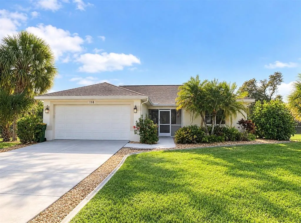3 bed, 2.0 bath, 1465 sqft, $2,700 — Photo 1