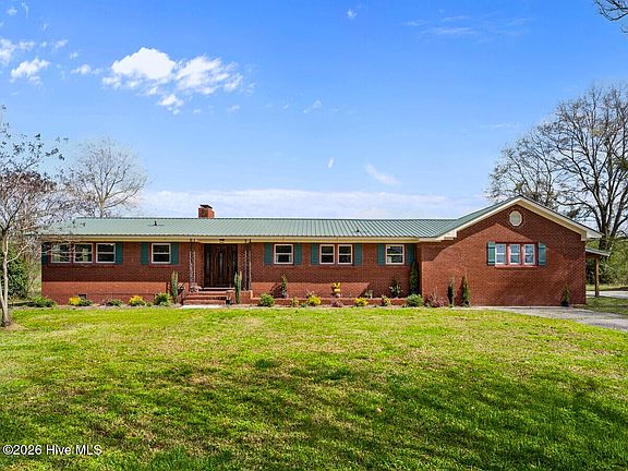 2nd image of 293 Old Chinquapin Road