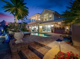 8321 Marina Dr, Holmes Beach, FL 34217