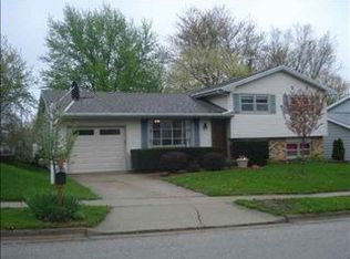 1707 Jacobssen Dr, Normal, IL 61761