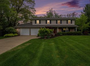 7563 Aspenwood Dr SE, Grand Rapids, MI 49546