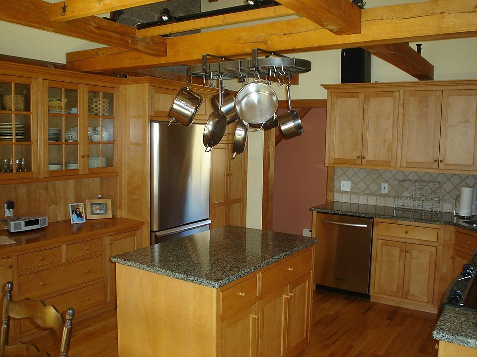 2nd image of 12 Old Mill Rd