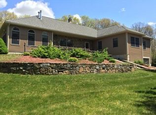 906 Millville Rd, Uxbridge, MA 01569