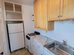 22nd Street 1104 West - C, Cedar Falls, IA 50613