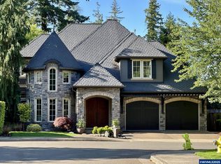 5513 Rachel Ln, Lake Oswego, OR 97035