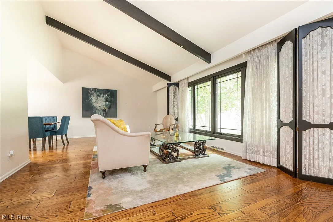 4 bed, 2.5 bath, 3097 sqft, $4,250 — Photo 4